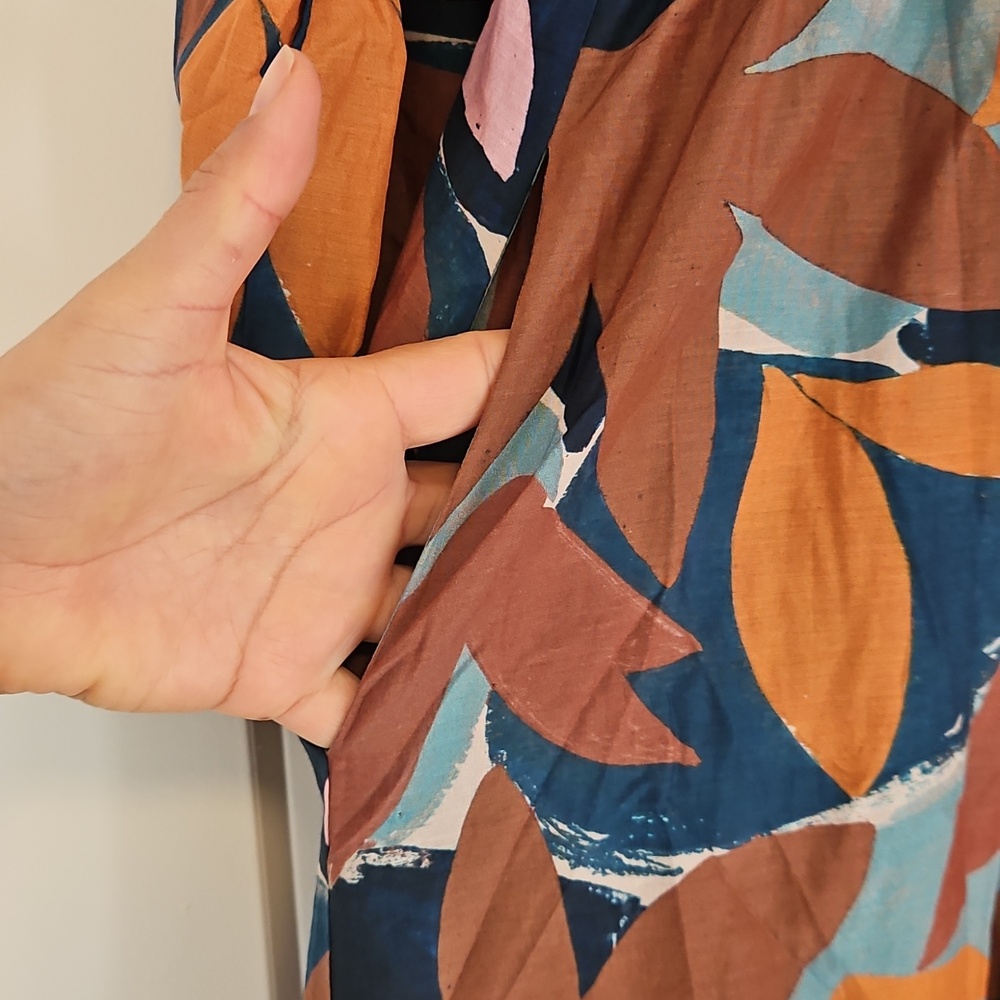 Trovata Ainsley Dress in Foliage Print - Picture 7 of 9